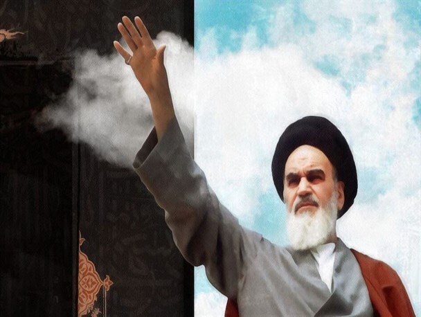 تحریم&zwnj;های دشمن با هدف حذف پشتوانه مردمی و اعمال نفوذ مجدد بر ایران است