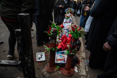 محل انفجار تروریستی کرمان گلباران شد