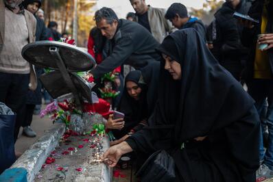 محل انفجار تروریستی کرمان گلباران شد