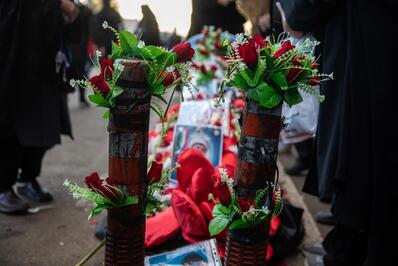 محل انفجار تروریستی کرمان گلباران شد