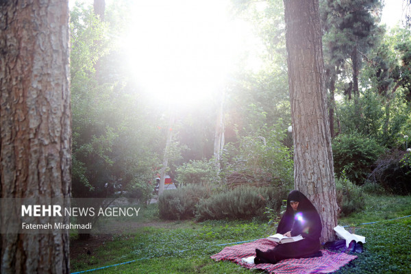 مراسم قرائت دعای عرفه