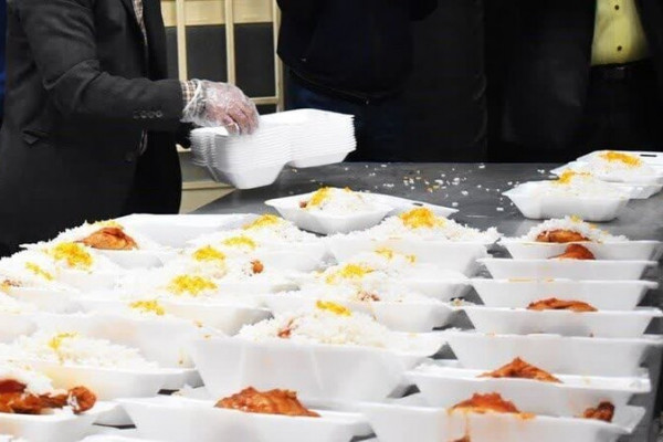 توزیع ۱۲ هزار پرس غذای گرم