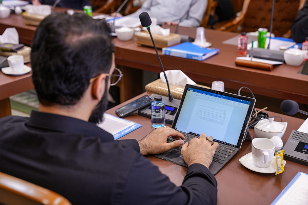 ۱۶ مرداد | نشست شورای سیاست‌گذاری زندگی‌ با آیه‌ها