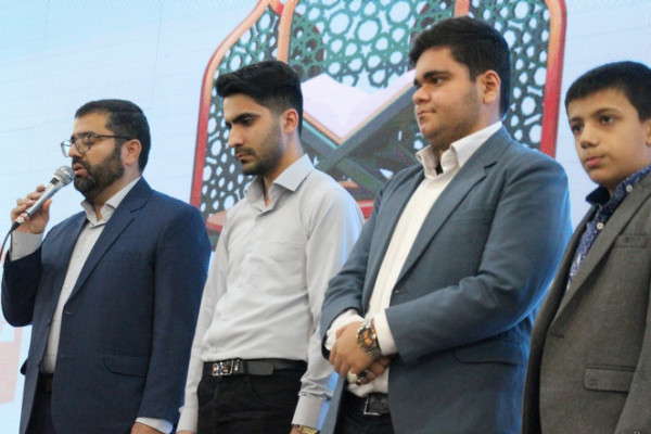 همایش «بوشهر پایتخت قرآن، تجلی مقاومت و امید» برگزار شد