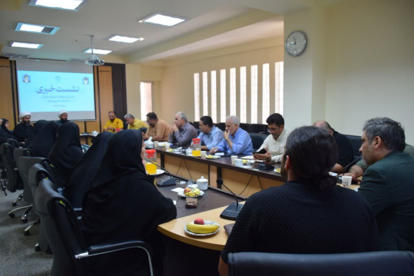 مدیرکل تبلیغات اسلامی سمنان: خبرنگاران سنگربانان جهاد تبیین در عصر جنگ روایت‌ها هستند