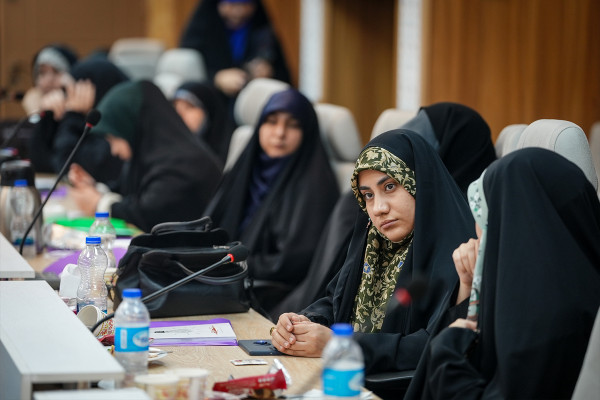 مجمع زنان فرهیخته انقلاب اسلامی