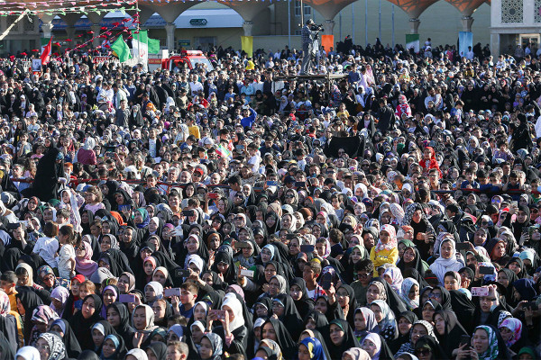 《马赫费尔》：从电视走向伊朗各地