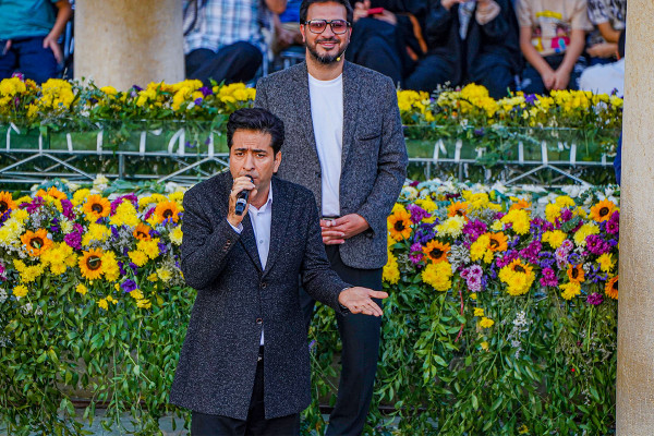 קיום חגיגת מחפל במתחם קברו של חאפז השיראזי