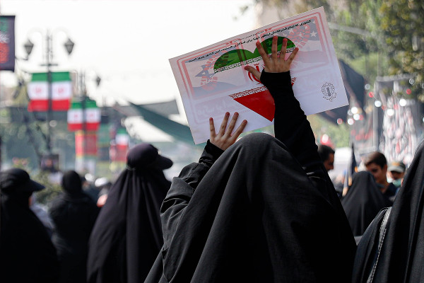 Церемония «Оставшиеся на Арбаин» в Иране