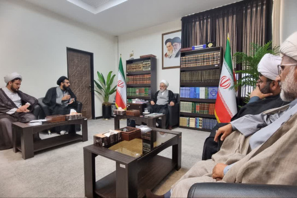 برگزاری نمایشگاه «مسجد جامعه‌پرداز» در بندرعباس محور دیدار نماینده ولی فقیه هرمزگان با معاون فرهنگی تبلیغات اسلامی استان