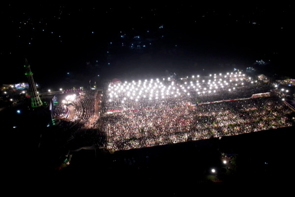 Programa de Televisión “Mahfel”: Celebraciones Coránicas en Irán y el Mundo