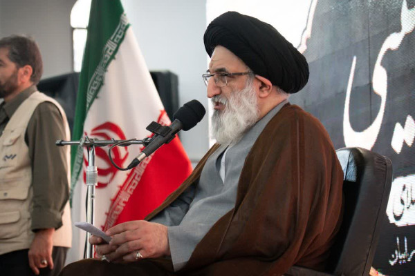 هشتمین آئین تجلیل از پیرغلامان حسینی استان البرز