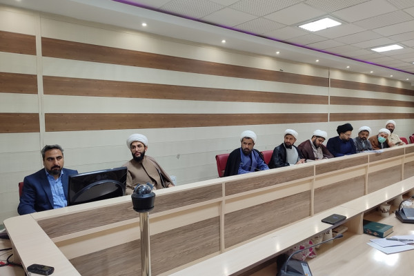 اولين نشست توجيهي معارف اسلام ناب