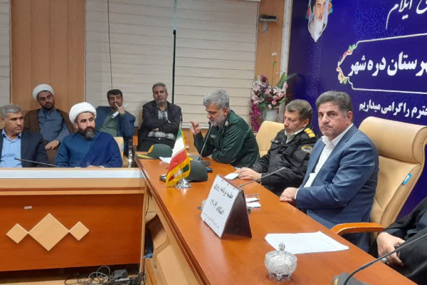 برگزاری جلسه برنامه ریزی مراسم اعتکاف در شهرستان دره‌شهر