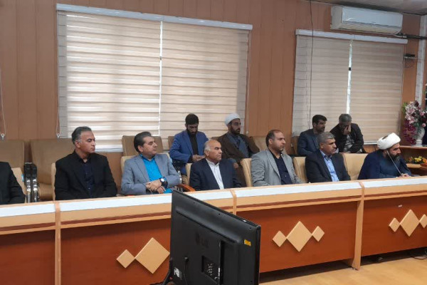 برگزاری جلسه برنامه ریزی مراسم اعتکاف در شهرستان دره‌شهر