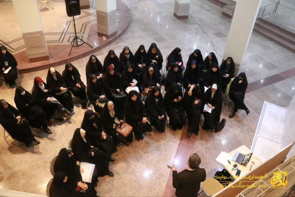 نخستین رویداد کشوری جنگ روایت ها در همدان برگزار شد