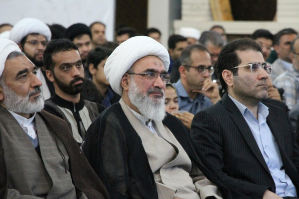 همایش «بوشهر پایتخت قرآن، تجلی مقاومت و امید» برگزار شد