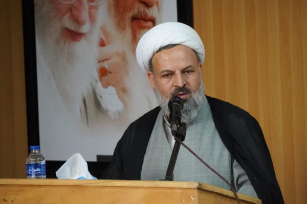 درمان بحران جمعیت در ساده‌سازی ازدواج است