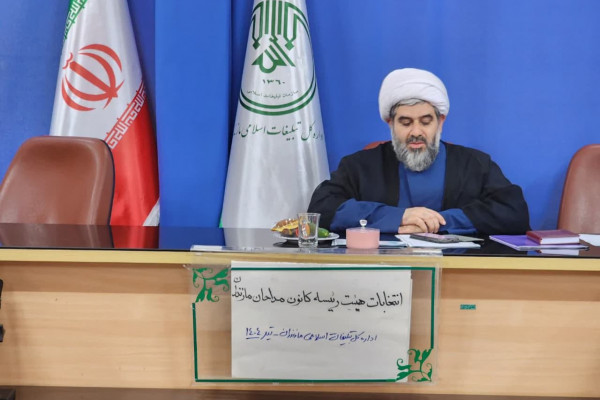 موتور متحرکه ملت، جلسات امیدآفرین و حرکت آفرین ویژه اهل بیت است