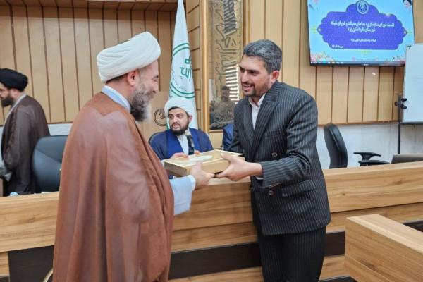 برگزاری جلسه کانون مداحان شهرستان‌های استان