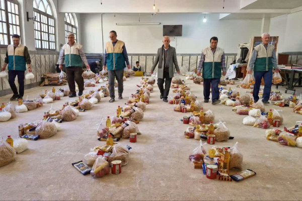 هیأتی‌های شهرستان اهر پای کار یلدای نیازمندان